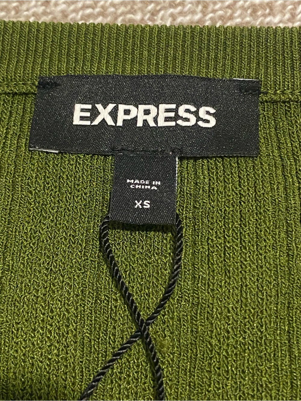 Express Olive Scoop Neck Long-Sleeve Bodysuit - Picture 6 of 8